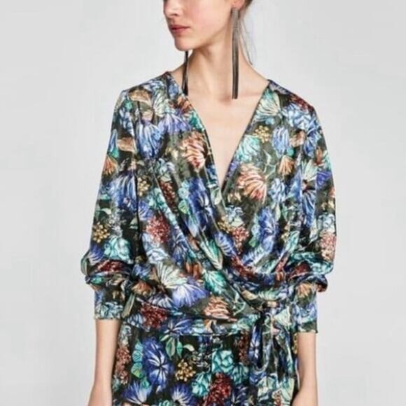 Zara Floral Velvet Wrap Top - Picture 4 of 5